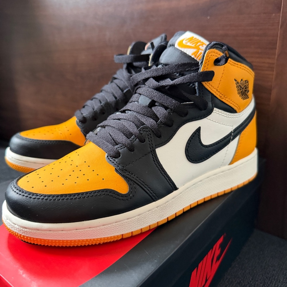 Air Jordan 1 Retro High OG Taxi Shoes Sneakers Women’s Size 7.5 With Box